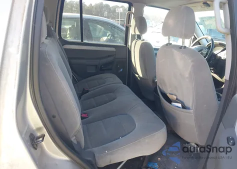 2004 Ford Explorer Xlt z USA, uszkodzony, nr VIN 1FMZU63K44UC26788